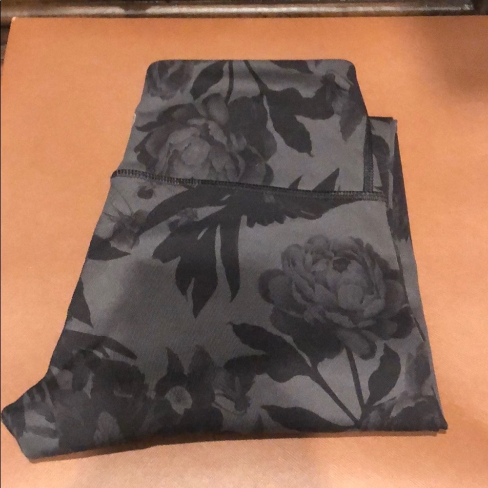 Lululemon leggings